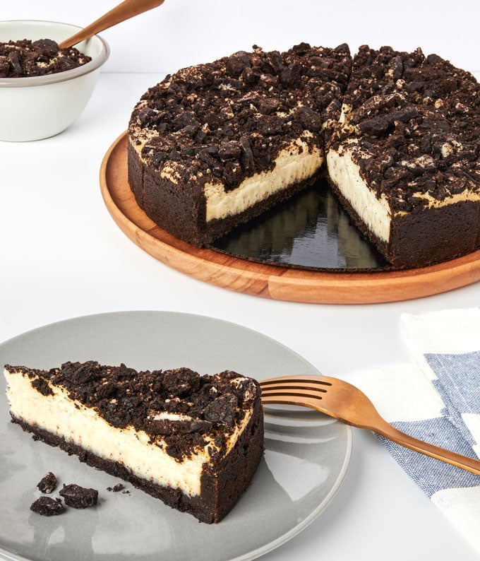 Cookies & Cream Cheesecake