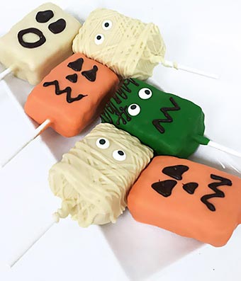 Halloween Chocolate Covered Crispy Pops