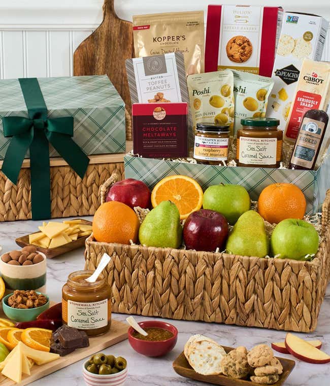 Fresh Fruit and Hors D'oeuvres Basket