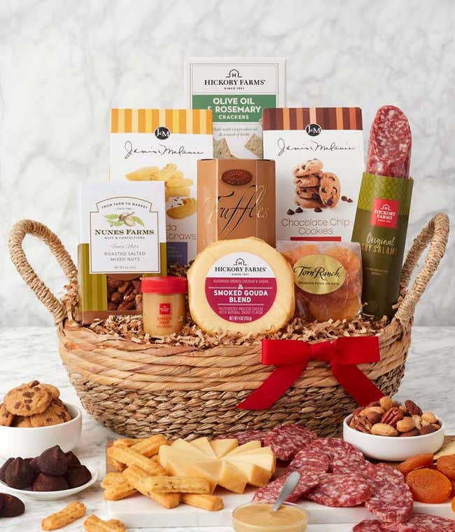 Sweet &amp; Savory Snackin' Gift Basket