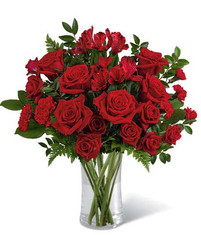 Love-Struck Crimson Bouquet
