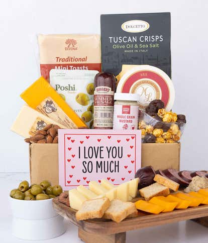 I Love You! Deluxe Cheese & Charcuterie Gift Box